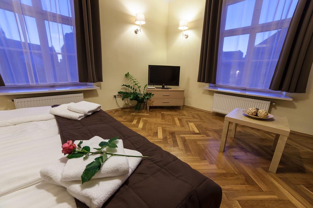 Place 4 You Apartments Cracovie Chambre photo