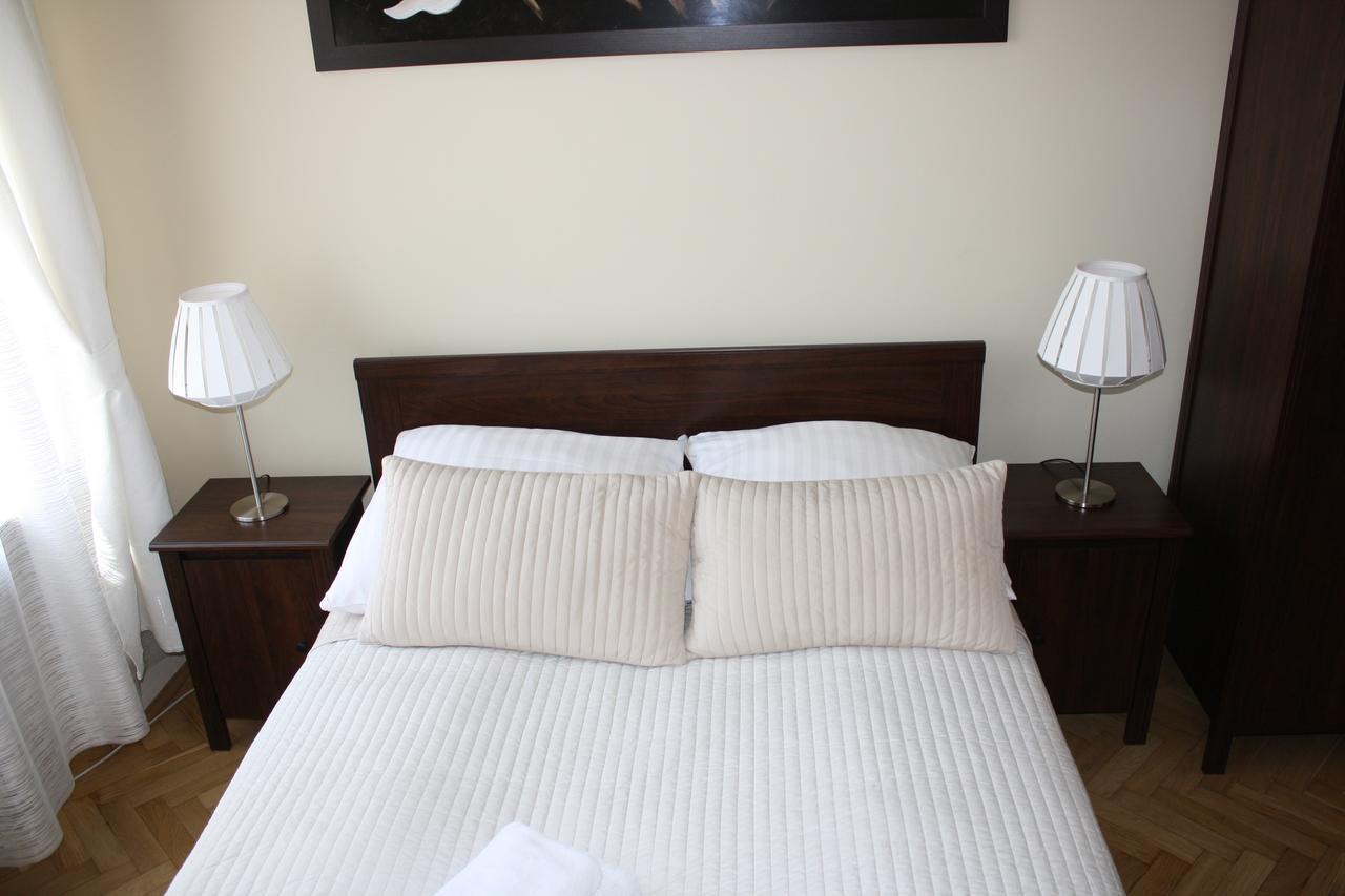 Place 4 You Apartments Cracovie Extérieur photo